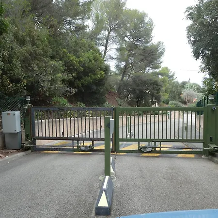Rifugio Storico Sul Mare * Saint-Raphael (Var)